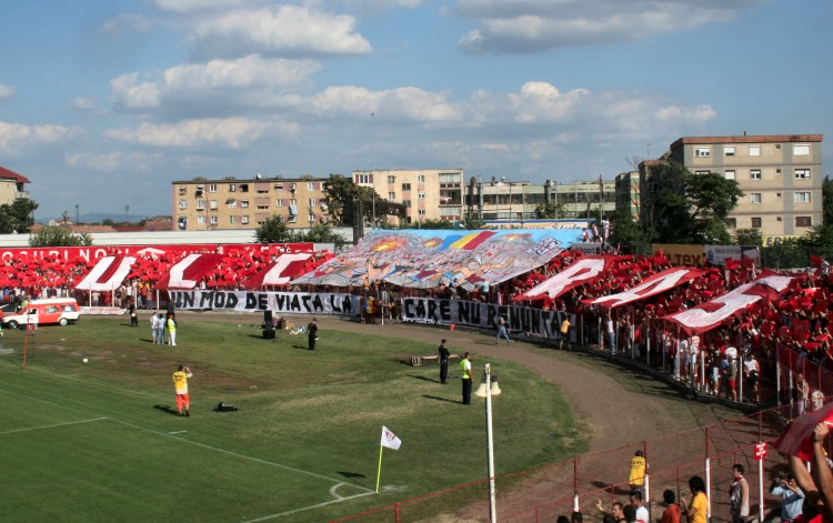 Stadion UTA (Francisc von Neumann)