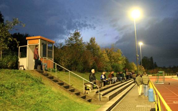 Rheintalstadion - ausgebaute Seite