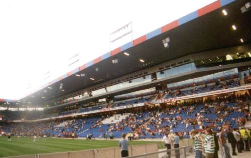 St. Jakob-Park - Haupttribne mit VIP-Logen