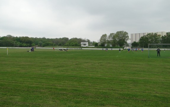 Sportplatz im Leineweberring