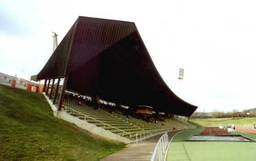 Parkstadion - Tribüne Innenansicht