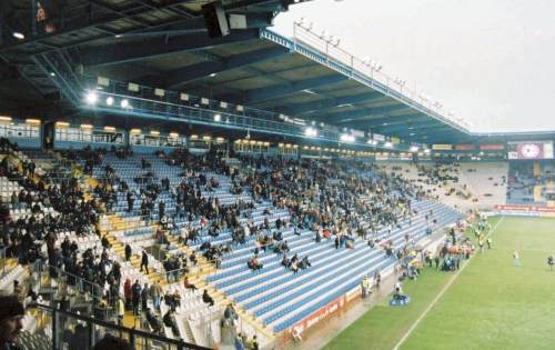 Schüco Arena (Stadion Alm) - Haupttribne