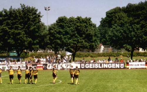 Waldstadion Böblingen Dagersheim - Gegenseite mit Gästefans