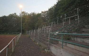 Stadion an der Gesamtschule Helfe