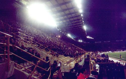 Stadion Renato Dall'Ara - Blick ber die Tribne