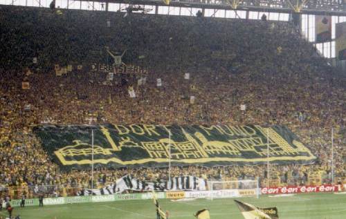 Westfalenstadion - Blockfahne BVB