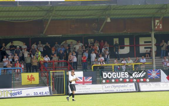 Stade de la Neuville - Heimfans