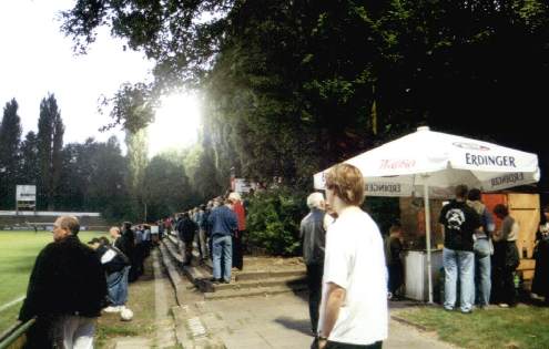 Stadion Marienthal - Hintertorbereich am Stadioneingang