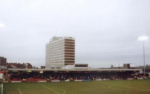 Alexandra Stadium - BMW-Stand (Auswrtsbereich)