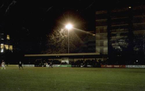 Bezirkssportanlage an der Hans-Böckler-Straße - Tribne