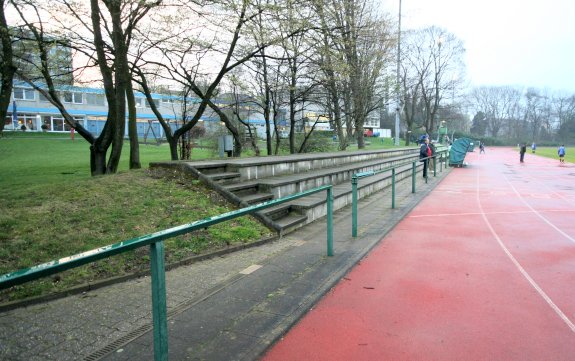 TSV-Stadion im Bayer-Sportcenter