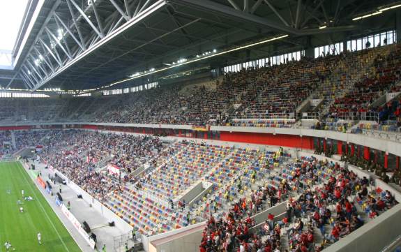 Multifunktionsarena Düsseldorf - Hintertorseite Heim