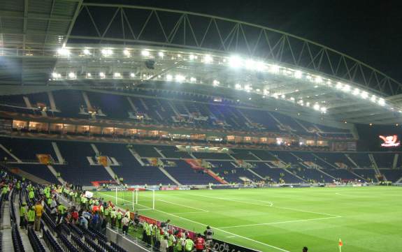 Estadio do Dragão (Porto) - Längsseite