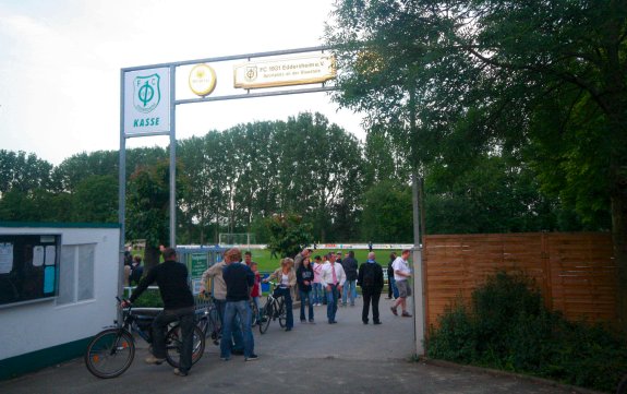 Sportplatz an der Staustufe