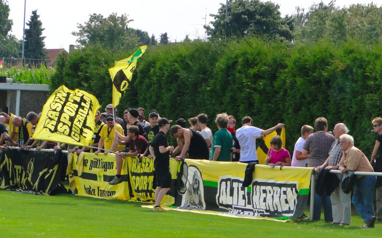 Sportplatz Zum Eisenberg