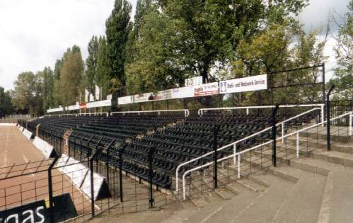 Stadion der Hüttenwerker - Gegenseite