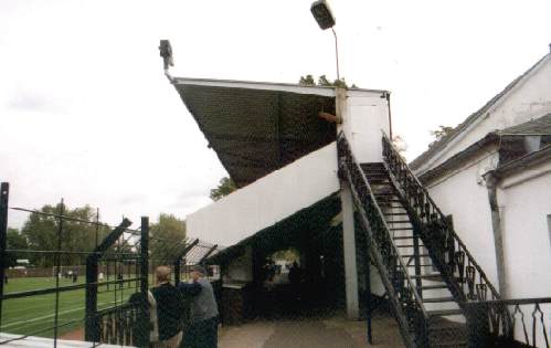 Stadion der Hüttenwerker - Tribüne von der Seite