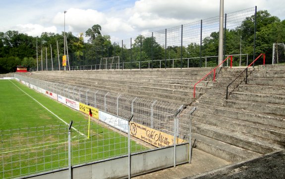 Hugo-Koch-Stadion