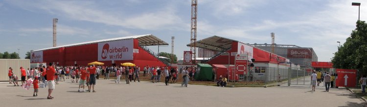 Mobiles Stadion im Arena-Sportpark