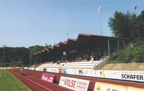 Wasenstadion - Tribüne leer...