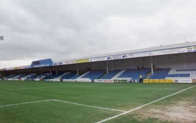 Priestfield Stadium - Gegentrib&uuml;ne Vorderansicht