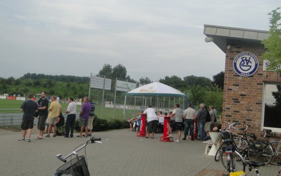 Sportplatz am Eisstadion