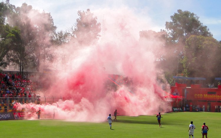 El Trebol (Estadio Manuel Felipe Carrera)