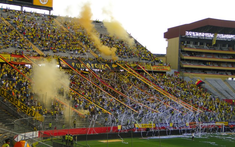 Estadio Isidro Romero Carbo (Estadio Barcelona)