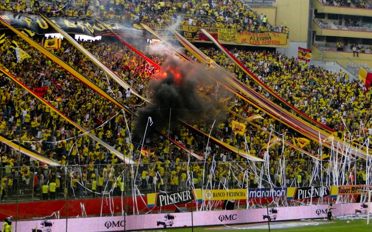 Estadio Isidro Romero Carbo (Estadio Barcelona)