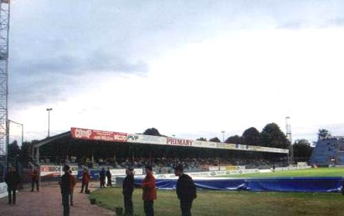 Stade Jean Laville - Gegenseite