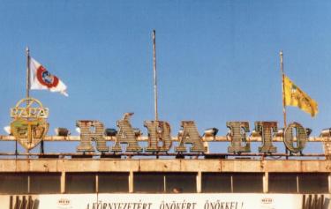 Györi Stadion - Auenansicht Detail