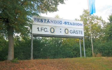 Stadion an der Flutbrücke