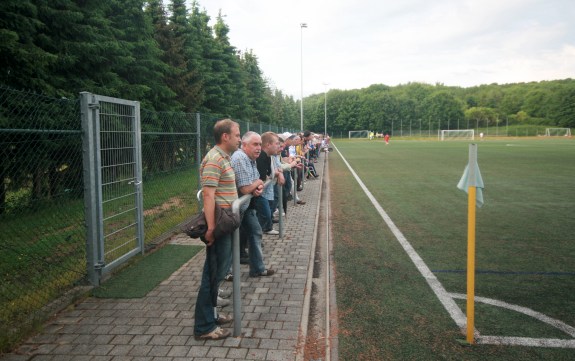 Sportplatz Hausen