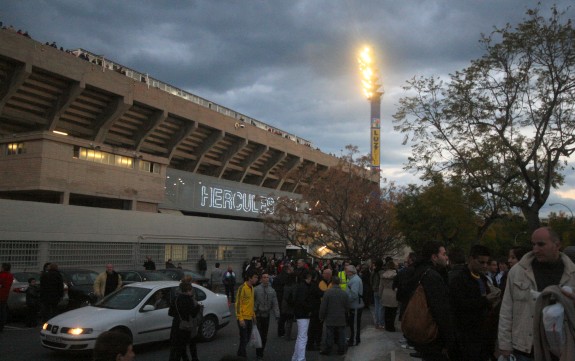 Estadio José Rico Pérez