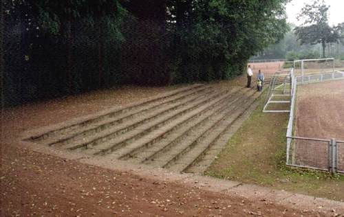 Friedrich-Ludwig-Jahn-Stadion - Hintertorbereich