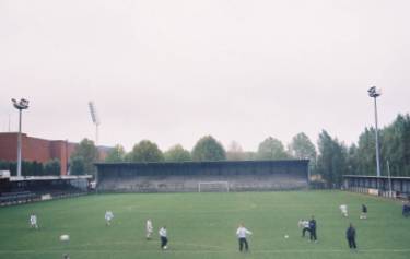 (Kleines) Heyselstadion - Hintertortribüne