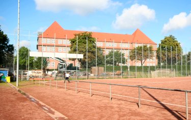 Johnny-Rehbein-Sportplatz Brucknerstr.