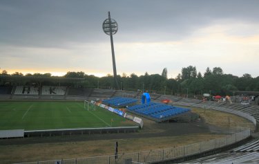 Všesportovní stadion