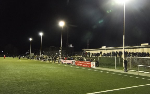 Stadion am Badeweiher Kunstrasen