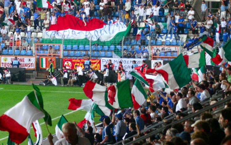 Ruhrstadion - Stimmung Italien