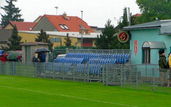 Stadion Viktorie Jirny