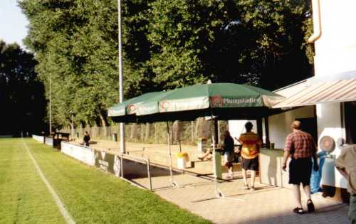 Günter-Reutzel-Stadion - Gegenseite