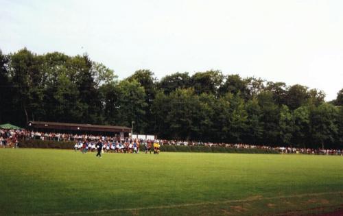 Sportplatz Klausen - Lngsseite