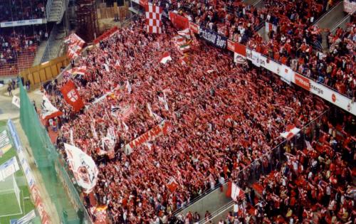 RheinEnergie-Stadion - Schalparade Heimfans