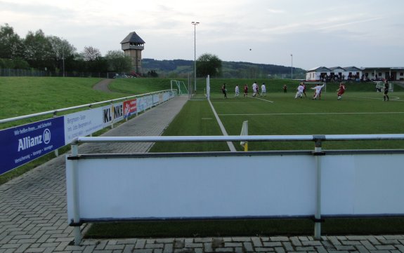 Sportplatz Dinneike