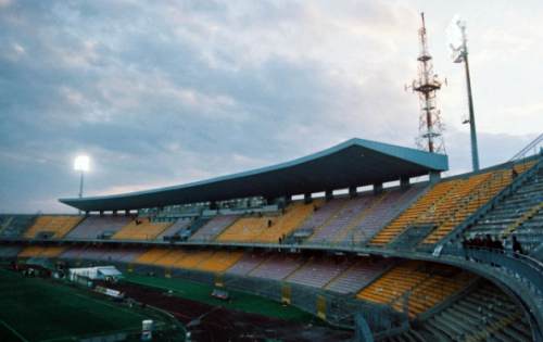 Stadio Communale Via del Mare - Tribne