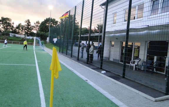 Sportplatz Opp Linde