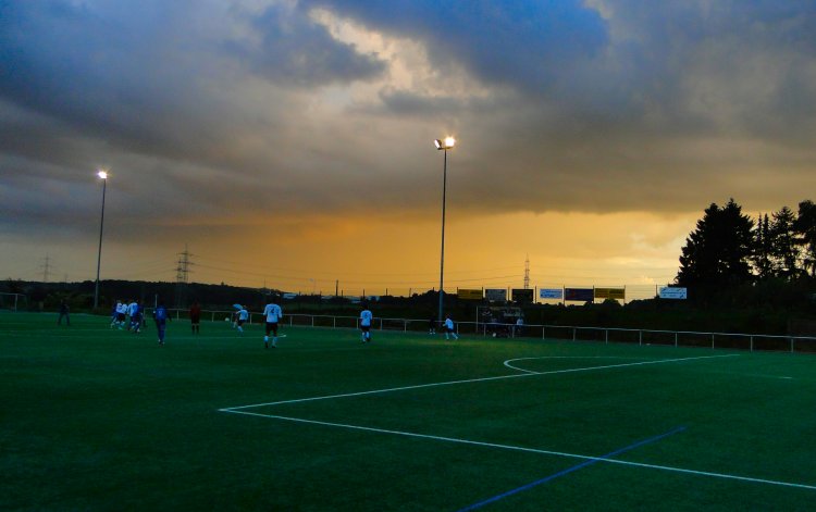 Sportplatz Opp Linde