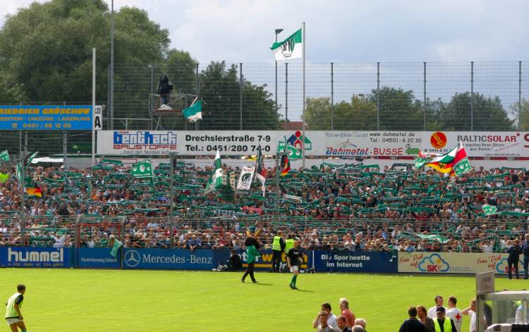 Lohmühle - Schalparade Heimfans