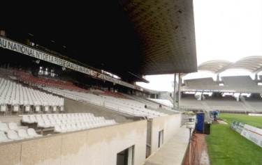 Stade de Gerland - Haupttribüne